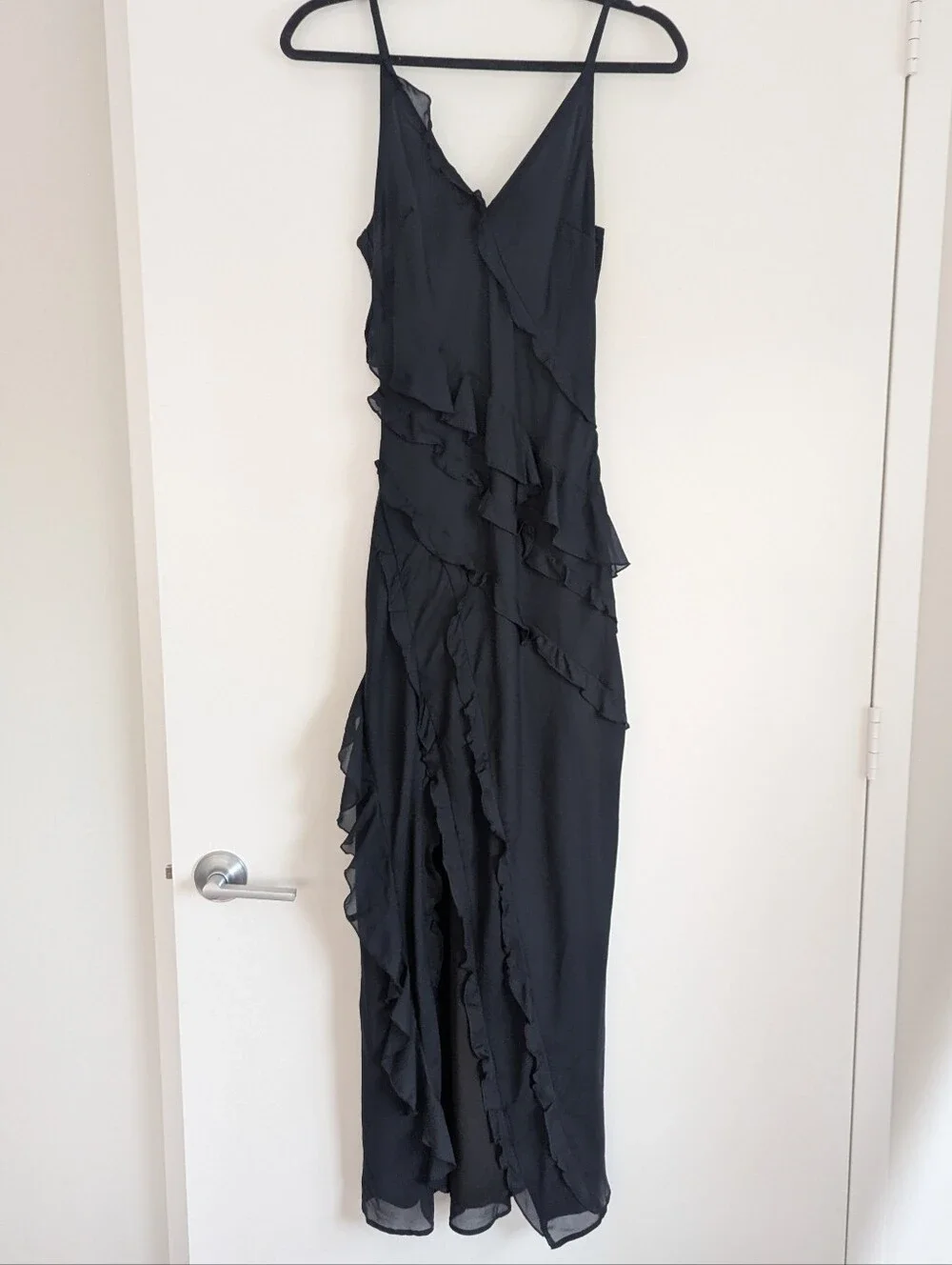 Abercrombie & Fitch Black Ruffle V-Neck Maxi Dress